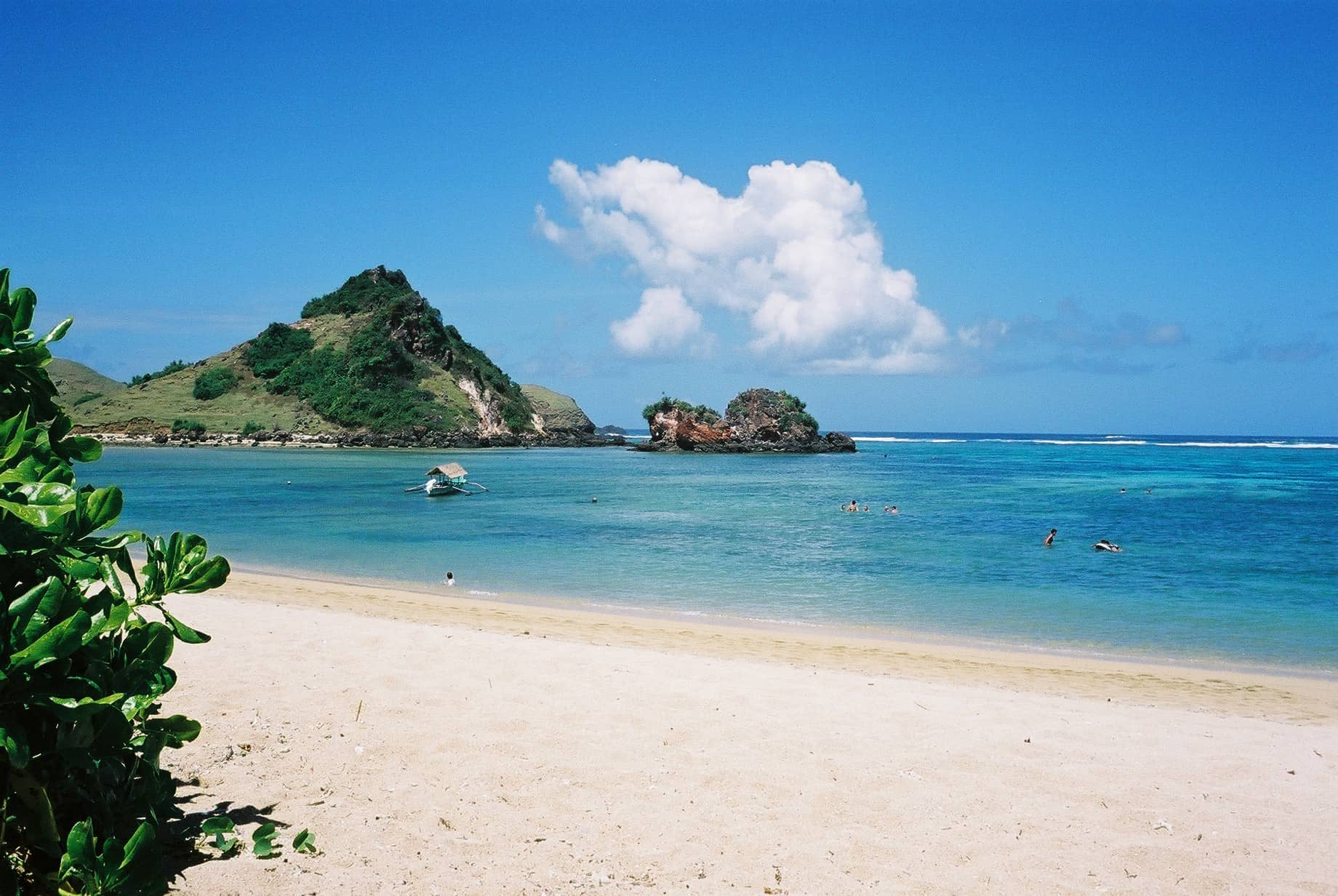 5 Secluded Beaches Around the World Rental Escapes 5 Secluded Beaches Around the World Rental Escapes