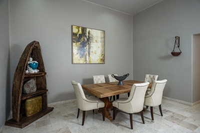 The dining area of the Casita comfortably fits 6 people at the table