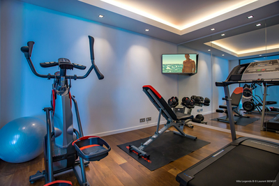 Fitness Room: MAIN LEVEL: Fully equipped, Weight Machine, Treadmill, Step Machine, Free Weights