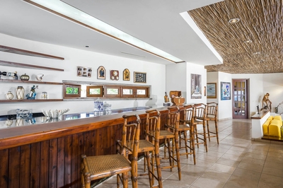 Unwind after a long day of exploring Los Cabos at Casa Tita's very own wet bar!