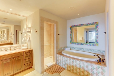 The spacious Master Ensuite continues the luxury of the Master Bedroom and includes a whirlpool tub 