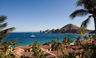 With a spectacular view of the Sea of Cortez and Land's End, Hacienda Tranquila is the perfect place