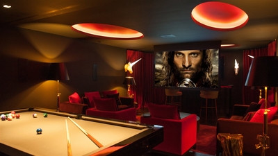 Cinema Room & Entertainment