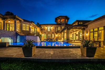 Luxury Villa Photo #2