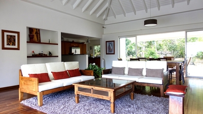 Living Area: Lounge area opening onto the terrace. Air-conditioning, HD-TV, Canal Satellite, DVD pla
