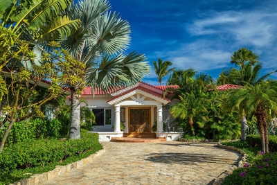 Luxury Villa Photo #29