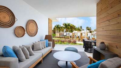 Resort View Alaia Vista 2 BDM Suite