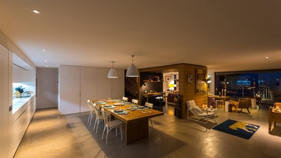 Kitchen & Dining Area