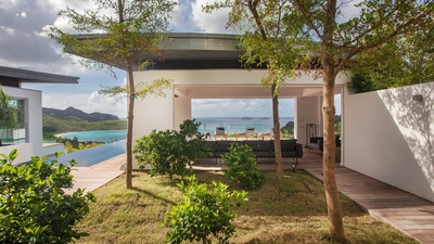 Outdoors: Tropical and lush garden, and dramatic ocean views from every parts of the property