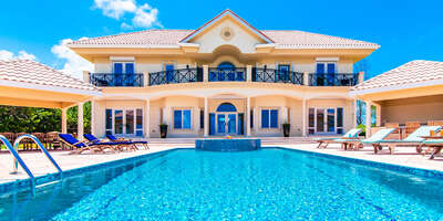 Blue Water Villa